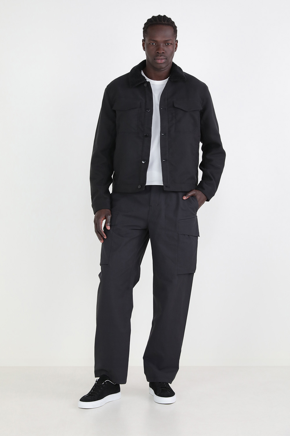 VersaTwill™ Relaxed-Fit Cargo Pant LULULEMON